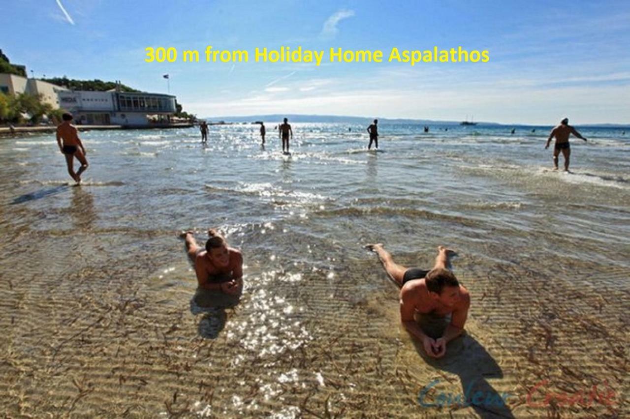 Holiday Home Aspalathos - With Free Parking, Near The Beach, A Few Minutes' Walking Distance To The Unesco Palace Split Extérieur photo